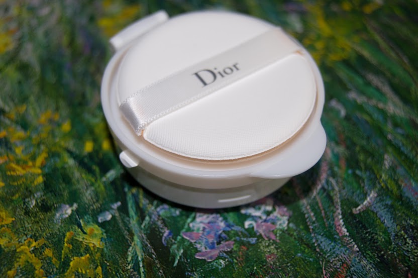 Dior Diorsnow Bloom Perfect Moist Cushion #010