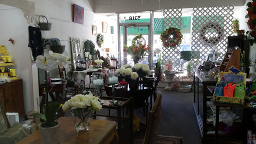 Florist «Creative Floral Designs by Helene», reviews and photos, 5218 Broadway St, San Antonio, TX 78209, USA