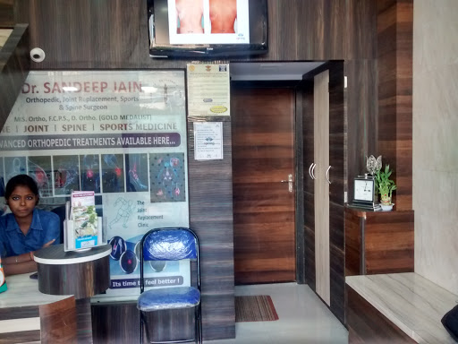 The Spring Clinic - Skin, Hair, Laser & Bone, Joint, Spine Centre, 12 Unity Heights, Goregaon - Malad West, Mumbai, Maharashtra 400064, India, Dermatologist, state MH