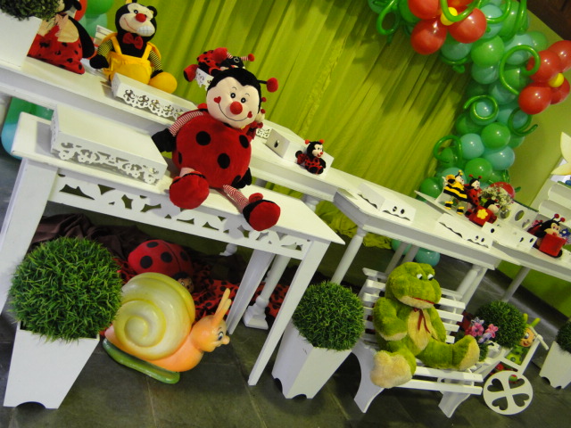 decoracao festa infantil jardim encantado joaninha:Victoria Decoração Infantil : Joaninha – Mesa Provençal decoracao festa infantil jardim encantado joaninha:Victoria Decoração Infantil : Joaninha – Mesa Provençal