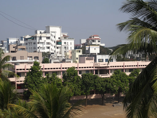 Shahaji Law College, 1090, E Ward, Shahupuri, Kolhapur, Maharashtra 416001, India, Law_College, state MH