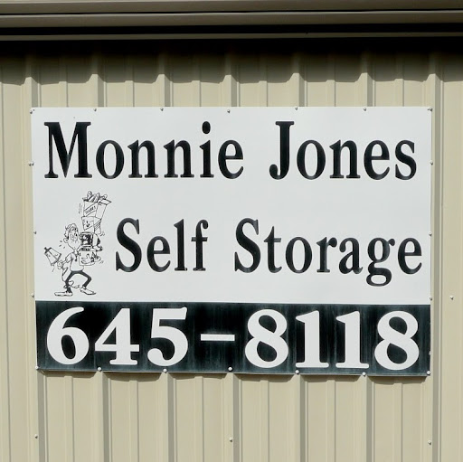 Monnie Jones Photo 11
