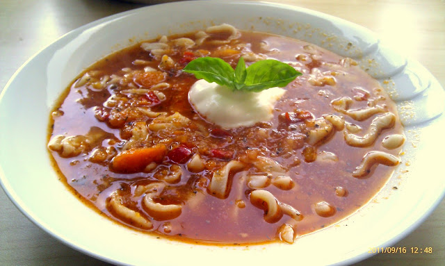 zupa pomidorowa na ostro przepis