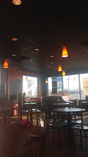 Mexican Restaurant «Taco Bell», reviews and photos, 380 N L Rogers Wells Blvd, Glasgow, KY 42141, USA