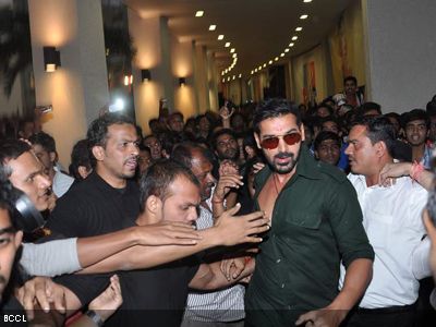 John makes an exit after the end of the promotional event of his film 'Shootout At Wadala'. (Pic: Viral Bhayani)