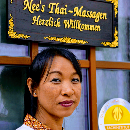 Nee's Thai-Massagen logo