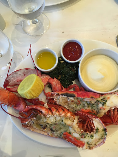 Seafood Restaurant «Beach Tavern», reviews and photos, 33 West St, Monmouth Beach, NJ 07750, USA