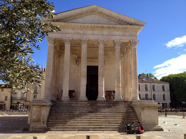 Мезон Карре «Квадратный дом» Maison Carrée - Достопримечательности Нима (Nîmes)