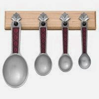 Danforth Leaf Red with Maple Pewter Measuring Spoons