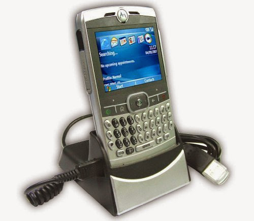  Desktop Synch  &  Charge USB Cradle for Motorola Q
