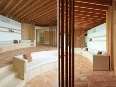 Ruang Keluarga 3 Gorgeous House in a Hill by Cell Space Architects 7 600x450 Rumah Indah Di Lereng Bukit