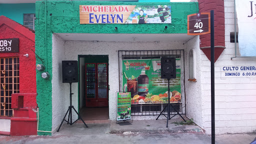Micheladas Evelyn, x 27, Valladolid - Tizimin 40, Sta Lucía, Valladolid, Yuc., México, Tienda de bebidas alcohólicas | YUC