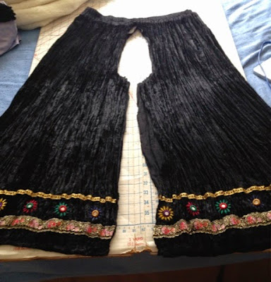 My Handmade Hell: Skirt to PALAZZO PANT!!!