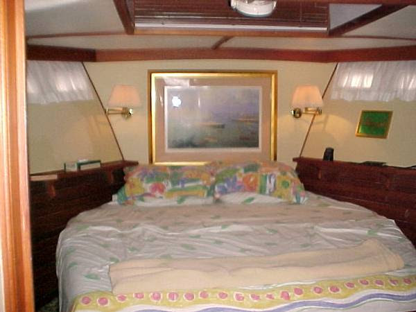 Stateroom~01.bmp