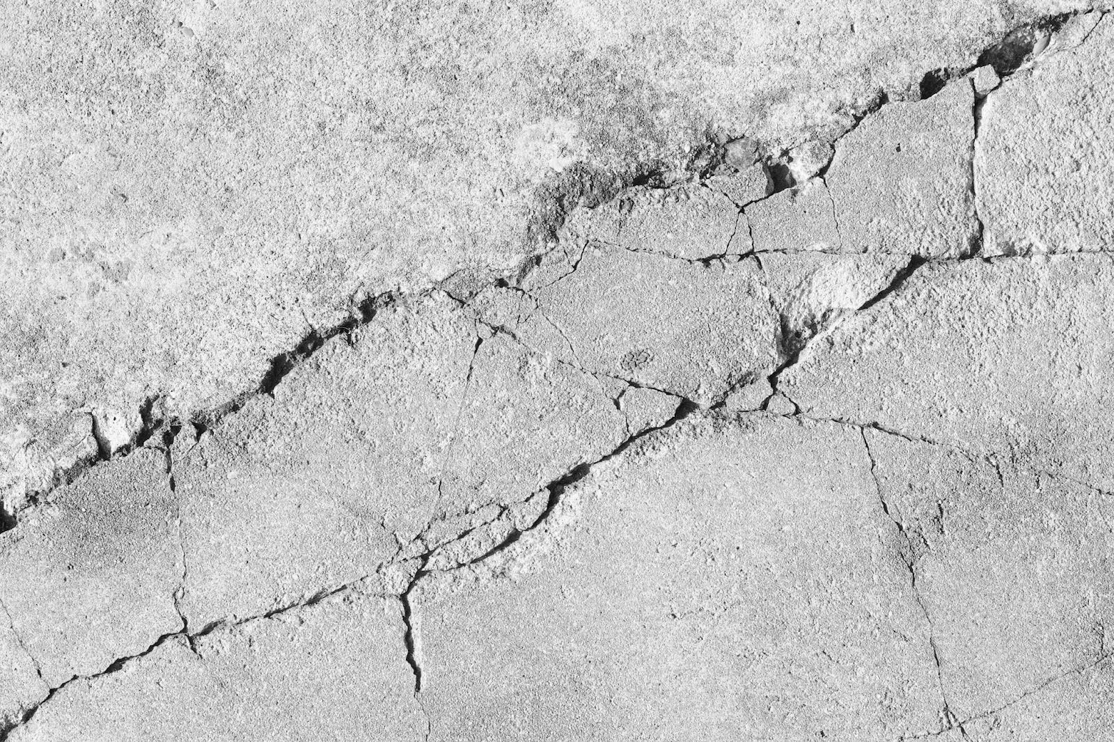 concrete cracks