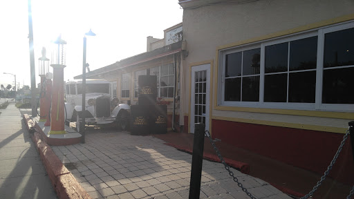 Ford's Garage Cape Coral