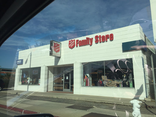 Thrift Store «Salvation Army Family Stores and Donation Center», reviews and photos