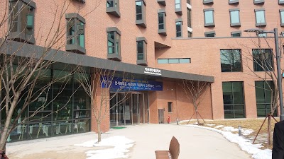 Photos of Yonsei University