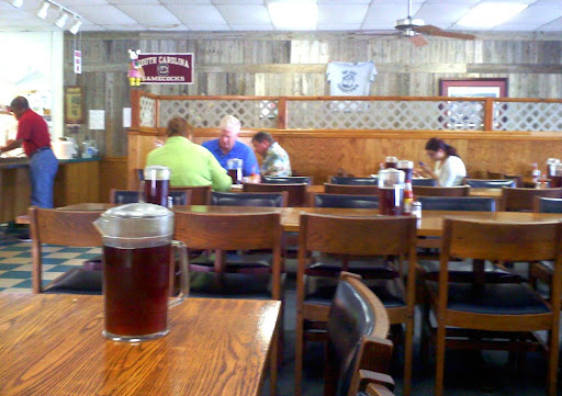 Restaurant «Palmetto Pig Bar-B-Q Restaurant», reviews and photos, 530 Devine St, Columbia, SC 29201, USA