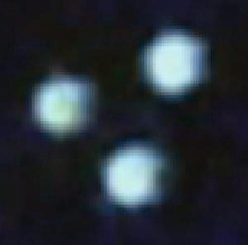 Triangle Ufo Seen And Filmed Over Arlington Park Il 14 Jul 2012