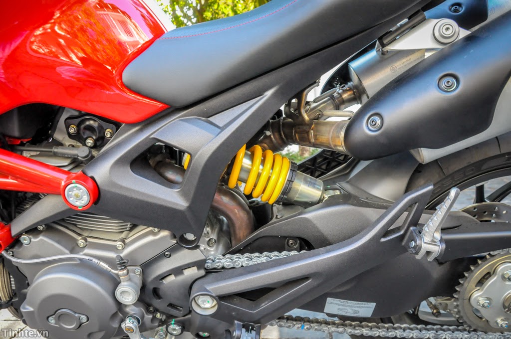 ducati-monster-796 (9).