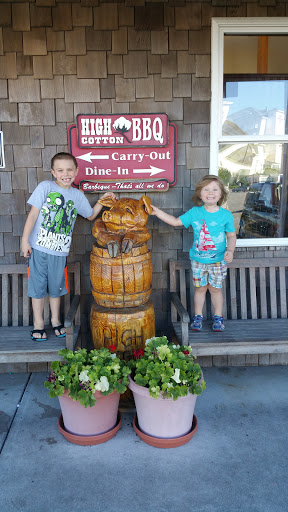 Barbecue Restaurant «High Cotton Barbeque», reviews and photos, 5230 N Virginia Dare Trail, Kitty Hawk, NC 27949, USA