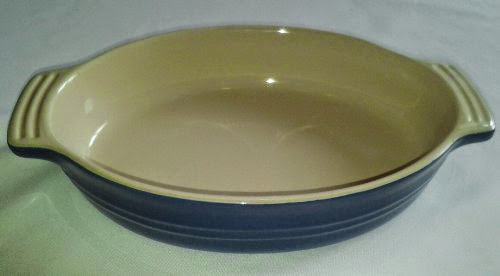  Le Creuset Stoneware 9 Inch Oval Baking Dish Blue 13-20