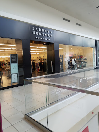Department Store «Barneys Warehouse», reviews and photos, 5220 Fashion Outlets Way, Rosemont, IL 60018, USA