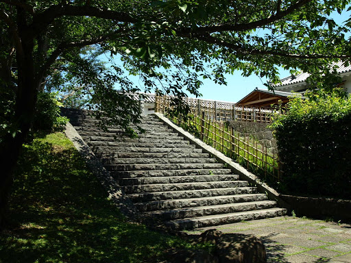 駿府城東御門