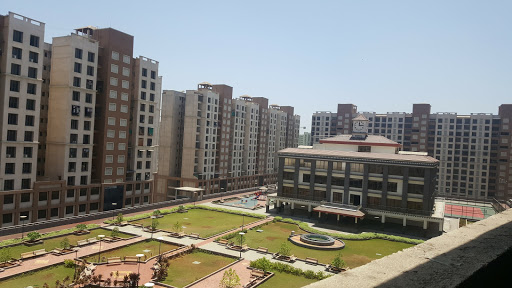 Valley Shilp Kharghar, Valley Shilp Road, Sector 36, Kharghar, Navi Mumbai, Maharashtra 410210, India, Flat_Complex, state MH