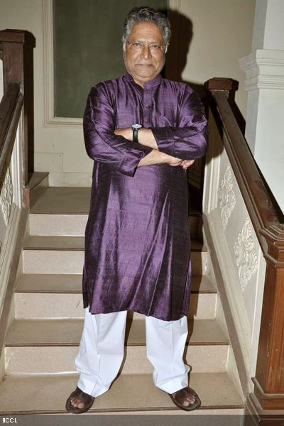 Veteran actor Vikram Gokhale strikes a pose at the launch of television show 'Ghar Aaja Pardesi', held at Andheri in Mumbai on January 28, 2013. (Pic: Viral Bhayani)