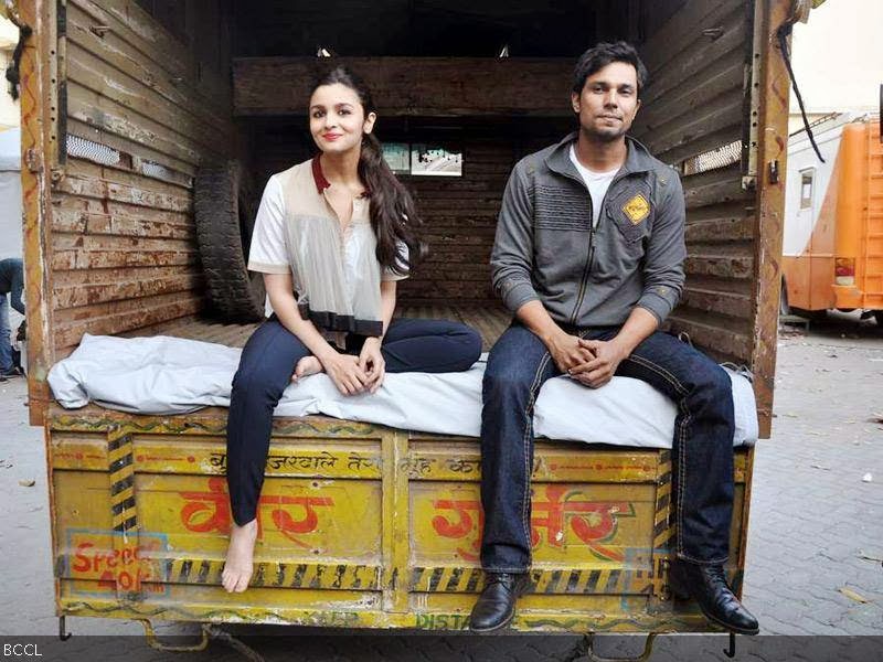 Alia Bhatt and Randeep Hooda get ready for a truck ride during the promotion of the movie Highway, held in Mumbai. (Pic: Viral Bhayani)