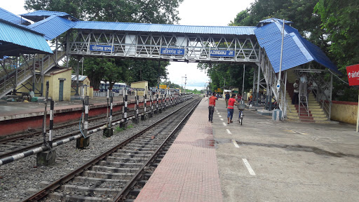 Azimganj Jn, Station Rd, 742104, West Bengal, Azimganj Station Rd, Azimganj, West Bengal 742104, India, Public_Transportation_System, state WB