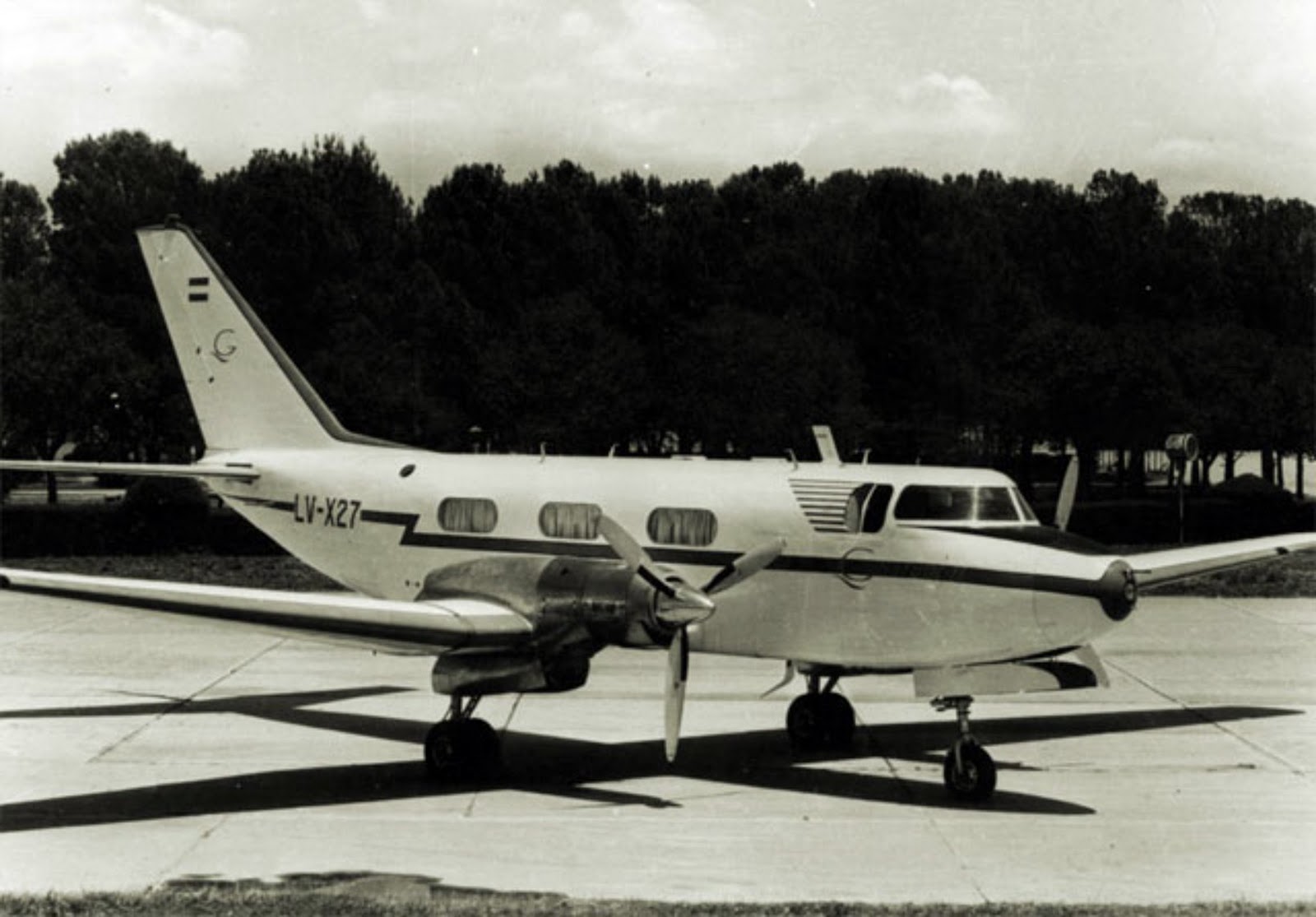 A 51 años del primer vuelo de Guarani II LV-X27