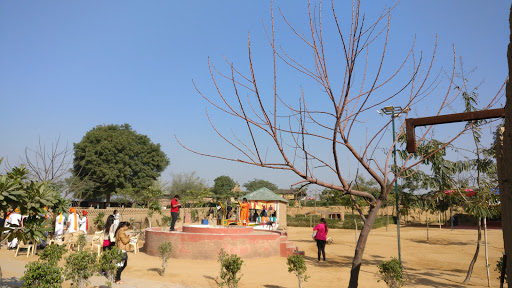 Lohagarh Farms, Village Gairatpur Baas, Near Badshahpur, Sohna Road, Gurgaon, Haryana 122101, India, Picnic_Ground, state HR