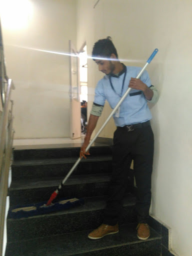 DEEPSTAR HOUSEKEEPING SERVICES, sco 28. opp.namita Hospital lal market, Khandwala, Amritsar, Punjab 143004, India, Cleaning_Services, state PB