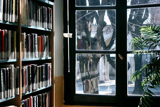 Biblioteca Zara