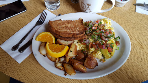 J & M Cafe