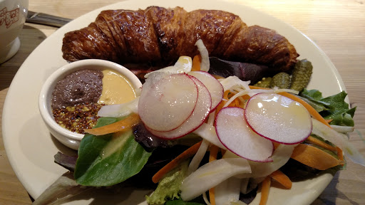 Belgian Restaurant «Le Pain Quotidien Broad Street», reviews and photos, 85 Broad St, New York, NY 10004, USA