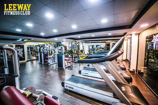 Leeway Fitness Centre, Mathrubhumi Junction, Kaloor, Ernakulam, Kerala 682017, India, Fitness_Centre, state KL