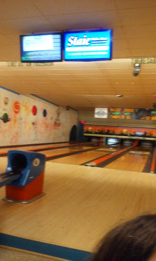 Bowling Alley «Theresa Bowling Center», reviews and photos, 38530 NY-37, Theresa, NY 13691, USA