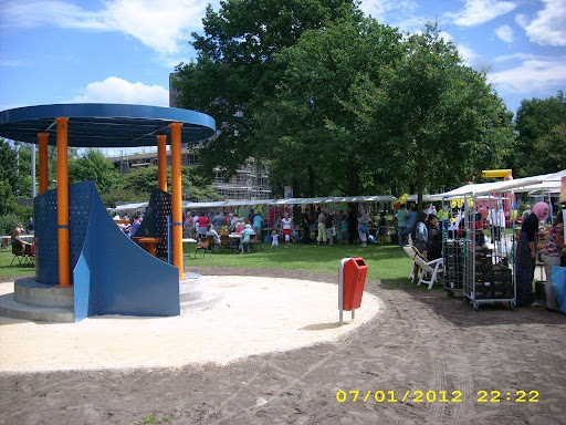 Braderie Deppenbroek 034.jpg