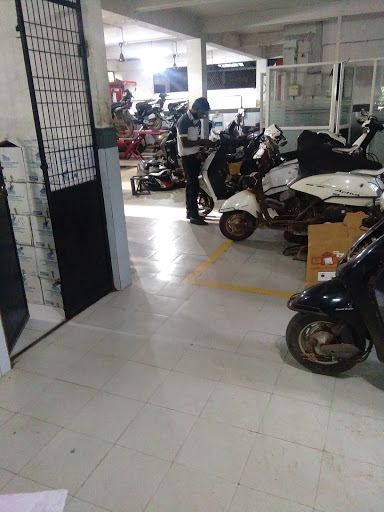 AM Honda, Kodanagad, Calicut Road, Kondotty, Kerala 673638, India, Honda_Dealer, state KL