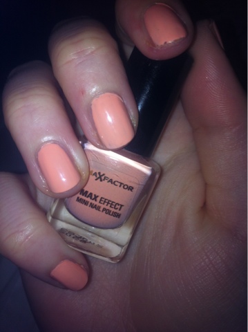 NOTD: Max Factor Pretty in Pink