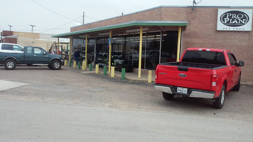 Animal Feed Store «Russell Feed & Supply», reviews and photos, 5000 E Belknap St, Haltom City, TX 76117, USA