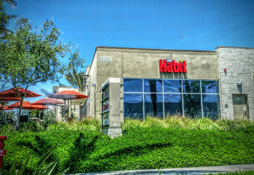 Hamburger Restaurant «The Habit Burger Grill», reviews and photos, 3801 N Lakewood Blvd #101, Long Beach, CA 90808, USA
