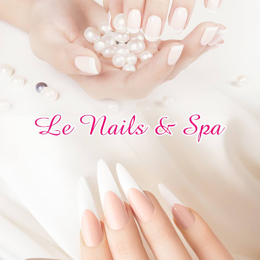 Le Nails & Spa logo