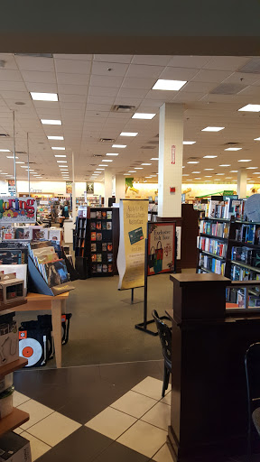 Book Store «Barnes & Noble», reviews and photos, 13719 W Bell Rd, Surprise, AZ 85374, USA