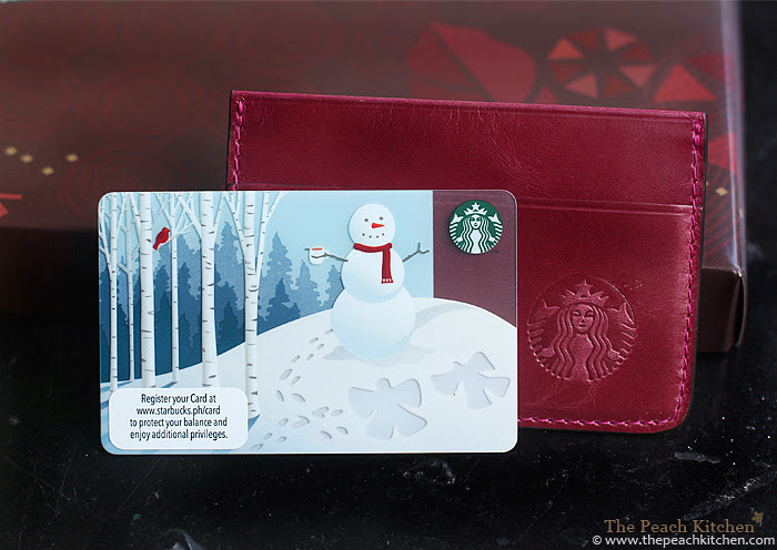 Starbucks Card Christmas Designs and Leather Card Carrier | www.thepeachkitchen.com