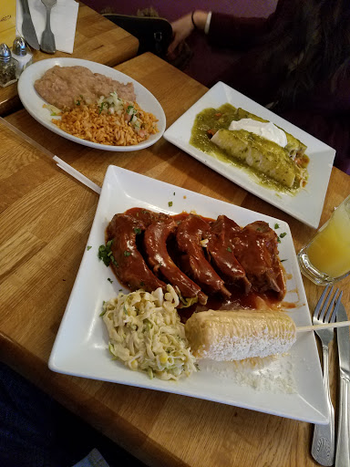 Mexican Restaurant «La Piñata», reviews and photos, 711 W 181st St, New York, NY 10033, USA